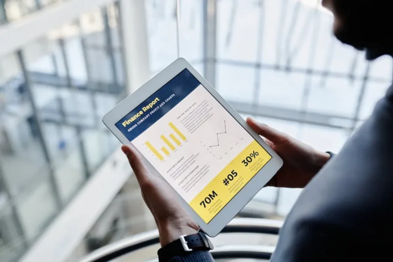 Digital Strategy: Practical Guide for Growing Companies