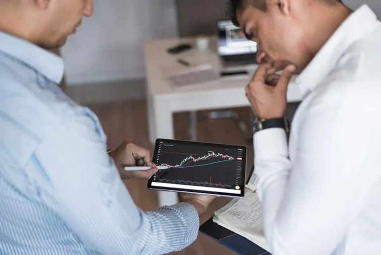 How Consultants Can Turn Expertise Into Content