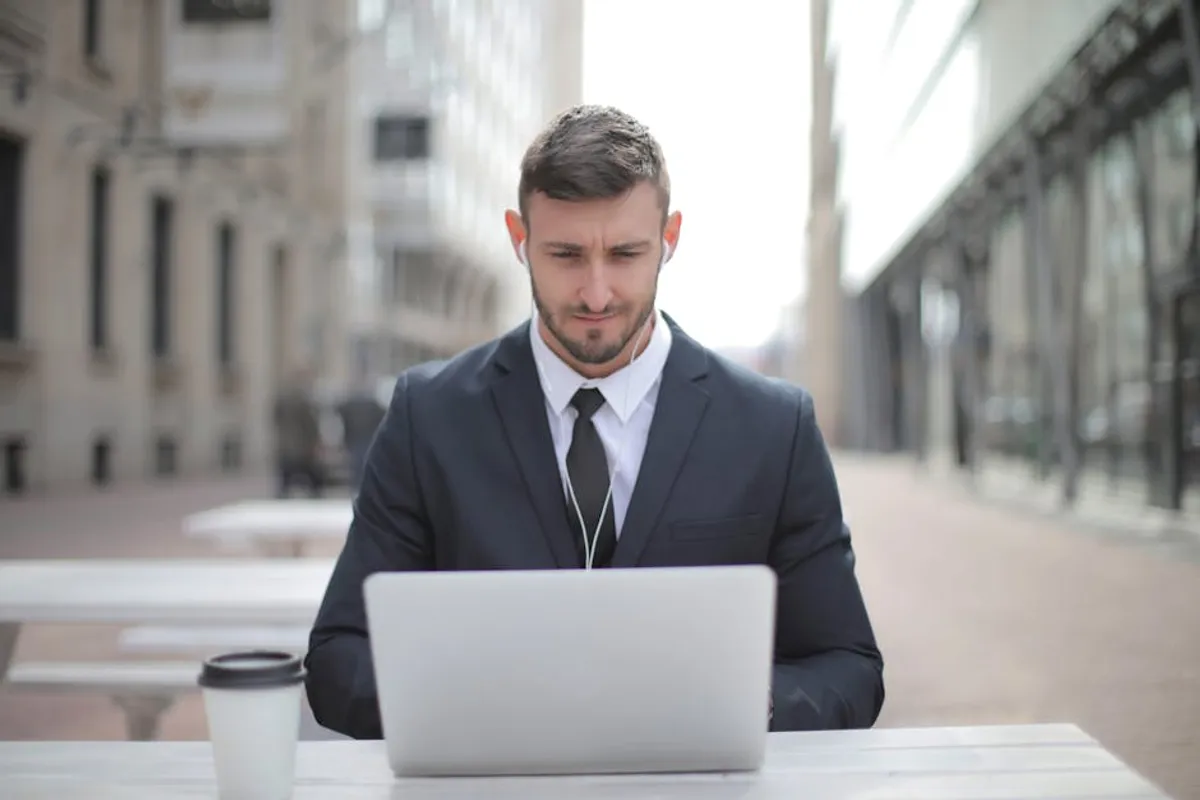 How to Build a Remote Team Operating System