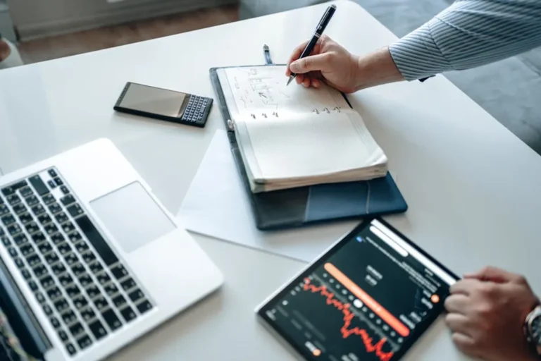 How to Build a Useful Article Around techehla.com Without Sounding Generic: The Umanastrategies Angle