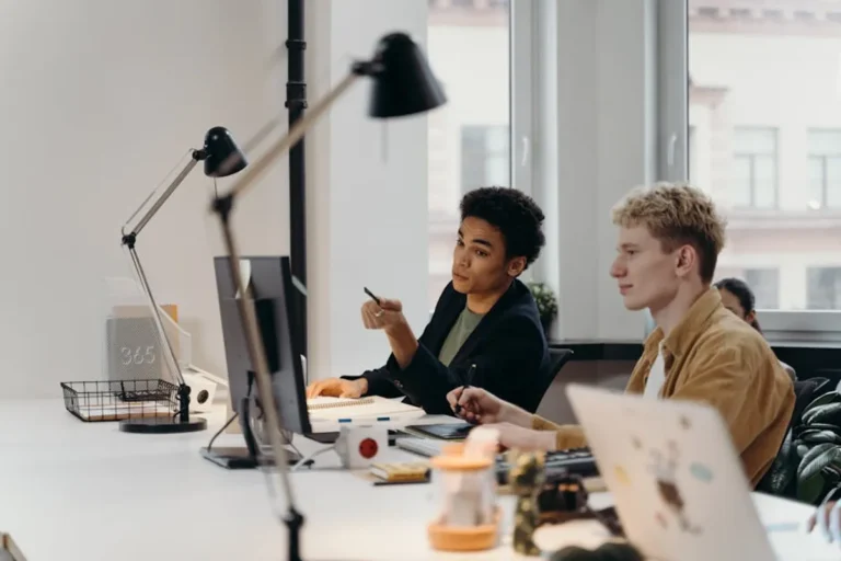 How to Create a Useful Resource Hub for Customers